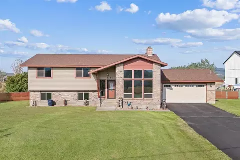 3705 N Stevenson Rd, Otis Orchards, WA 99027