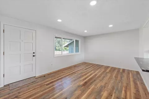 Living - 3308 E 35th Ave, Spokane, WA 99223 photo 1 of 5