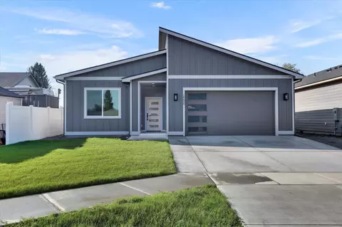 18620 E Riverway Ave, Spokane Valley, WA 99016