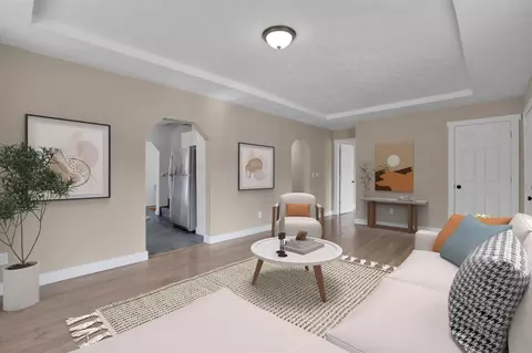 Living - 2317 E Hartson Ave, Spokane, WA 99202 photo 2 of 3