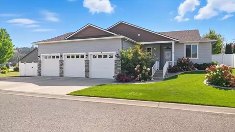 16306 E 10th Ave, Spokane Valley, WA 99037