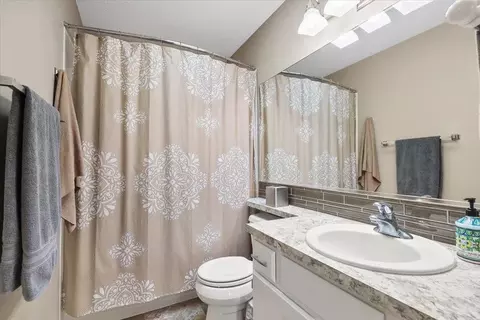 Bath - 4007 E 31st Ave, Spokane, WA 99223 photo 1 of 2