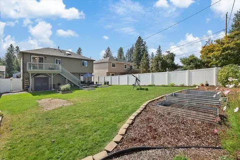 Exterior - 4007 E 31st Ave, Spokane, WA 99223 photo 6 of 9