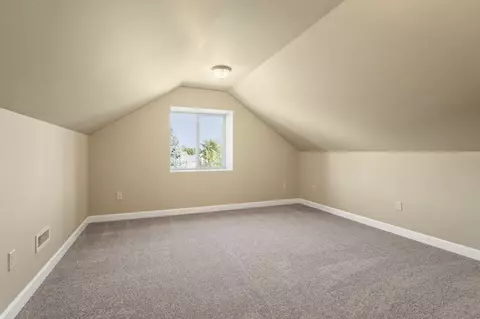 Bedroom - 212 E Pine Needle Ave, Colbert, WA 99005 photo 8 of 9