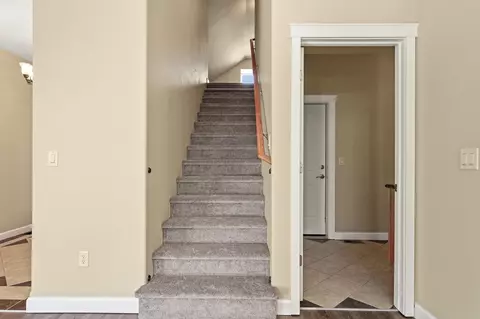 Entry Way - 212 E Pine Needle Ave, Colbert, WA 99005 photo 2 of 3