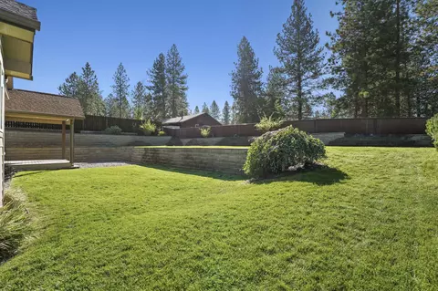 Exterior - 212 E Pine Needle Ave, Colbert, WA 99005 photo 6 of 10