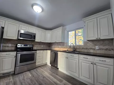 Kitchen - 1127 E Decatur Ave, Spokane, WA 99208 photo 1 of 3