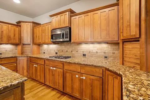 Kitchen - 5606 E 14th Ave, Spokane Valley, WA 99212 photo 5 of 5