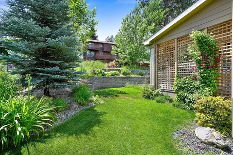 Exterior - 5606 E 14th Ave, Spokane Valley, WA 99212 photo 6 of 10