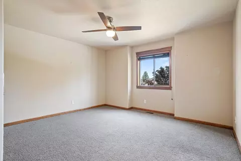 Bedroom - 5606 E 14th Ave, Spokane Valley, WA 99212 photo 3 of 3