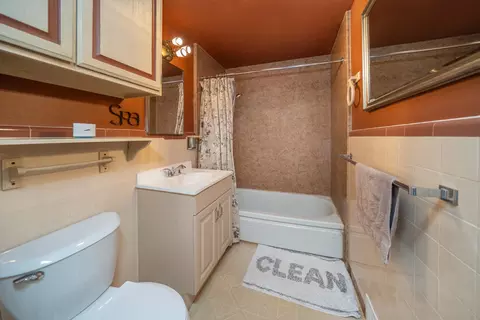 Bath - 7326 E 9th Ave, Spokane, WA 99212 photo 1 of 2