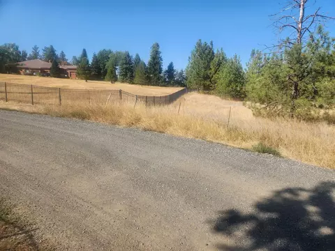 Nka E Uhlig Rd, Spokane, WA 99217