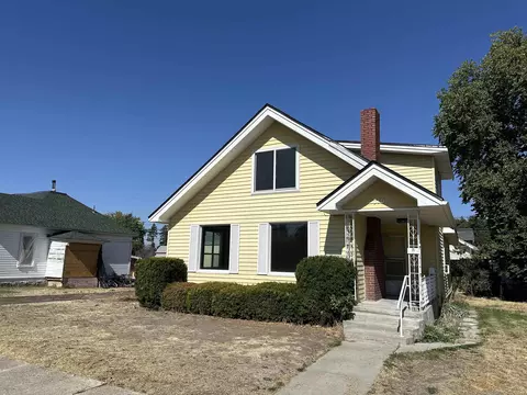 710 Marshall St, Davenport, WA 99122