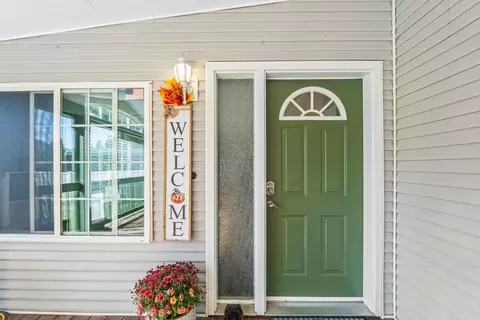 282 Balcom Rd, Newport, WA 99156
