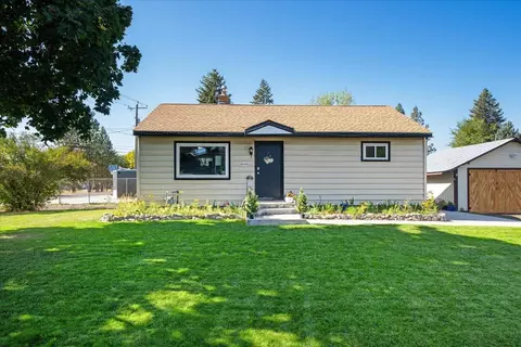 605 N Arnim Ave, Deer Park, WA 99006