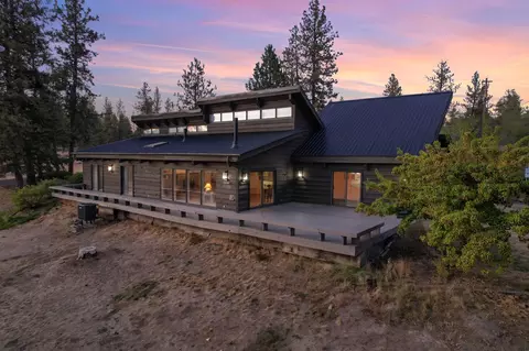 11719 W Cheney-plaza Rd, Cheney, WA 99004