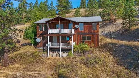 967 Westover Rd, Colville, WA 99114