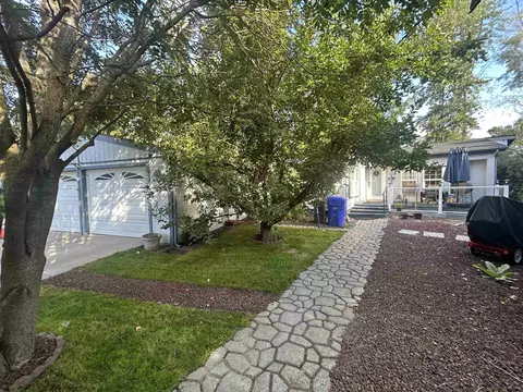 231 Meadowmere Way, Deer Park, WA 99006