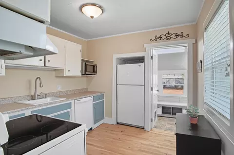 Kitchen - 417 E Queen Ave, Spokane, WA 99207 photo 2 of 3