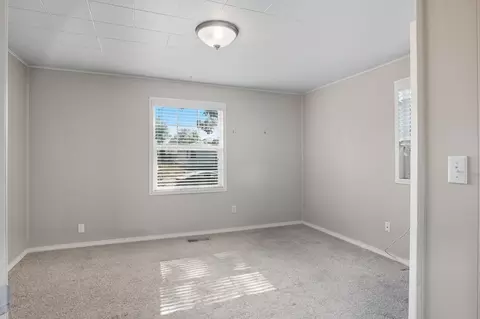 Bedroom - 417 E Queen Ave, Spokane, WA 99207 photo 1 of 6