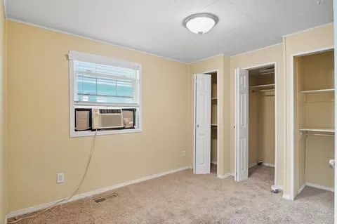 Bedroom - 417 E Queen Ave, Spokane, WA 99207 photo 4 of 6