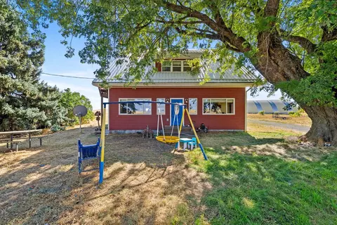 Exterior - 3728 E Whittier Rd, Spangle, WA 99031 photo 4 of 6