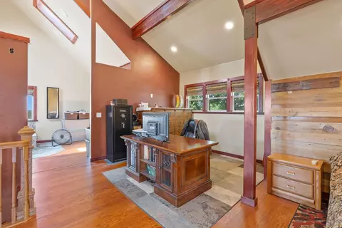 Entry Way - 3728 E Whittier Rd, Spangle, WA 99031 photo 7 of 7