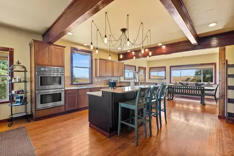 Kitchen - 3728 E Whittier Rd, Spangle, WA 99031 photo 1 of 7