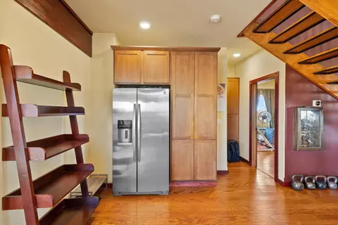 Entry Way - 3728 E Whittier Rd, Spangle, WA 99031 photo 4 of 7