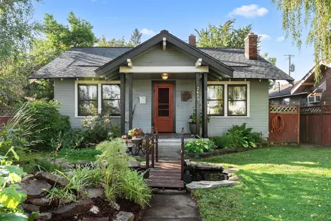 2609 W Fairview Ave, Spokane, WA 99205