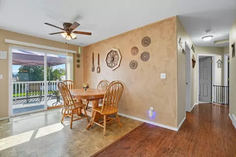 Entry Way - 10610 E Baldwin Ave, Spokane Valley, WA 99206 photo 1 of 1