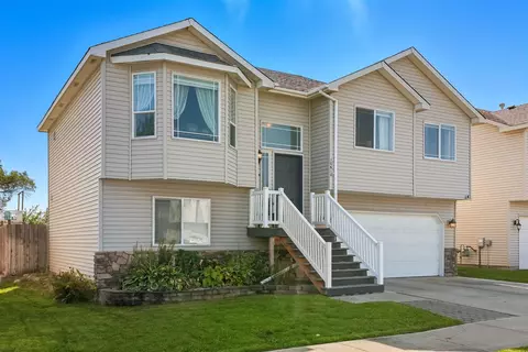 Exterior - 10610 E Baldwin Ave, Spokane Valley, WA 99206 photo 3 of 11