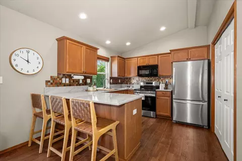 Kitchen - 421 E Parker Dr, Colbert, WA 99005 photo 1 of 2