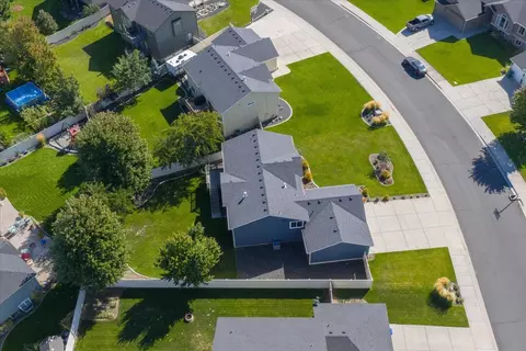 View/Area - 421 E Parker Dr, Colbert, WA 99005 photo 2 of 10