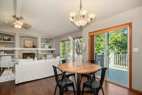 Dining - 421 E Parker Dr, Colbert, WA 99005 photo 2 of 2