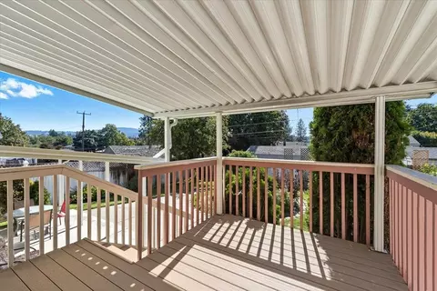 Exterior - 3316 E 35th Ave, Spokane, WA 99223 photo 7 of 17