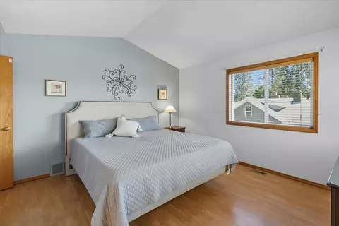 Bedroom - 3316 E 35th Ave, Spokane, WA 99223 photo 2 of 5