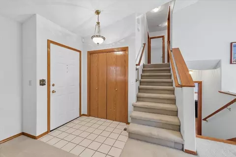 Entry Way - 3316 E 35th Ave, Spokane, WA 99223 photo 1 of 2