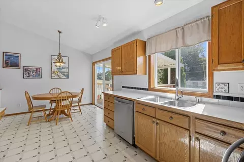 Kitchen - 3316 E 35th Ave, Spokane, WA 99223 photo 1 of 3