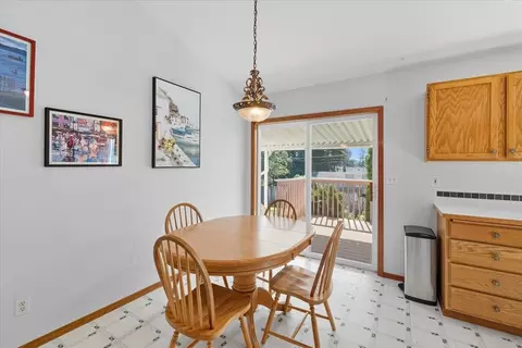 Dining - 3316 E 35th Ave, Spokane, WA 99223 photo 2 of 2