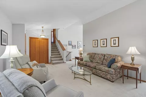 Living - 3316 E 35th Ave, Spokane, WA 99223 photo 3 of 5