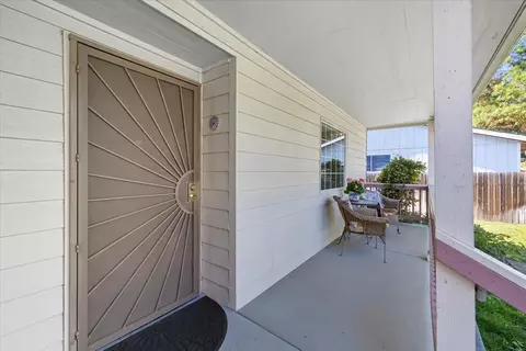 Exterior - 3316 E 35th Ave, Spokane, WA 99223 photo 5 of 17