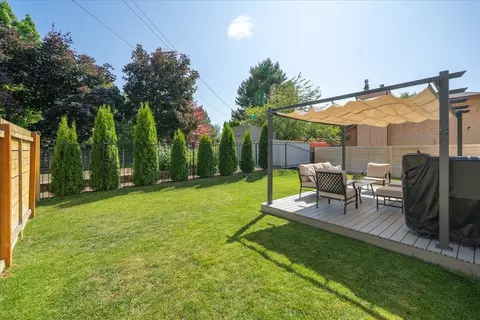 Exterior - 4620 E 43rd Ave, Spokane, WA 99223 photo 5 of 6