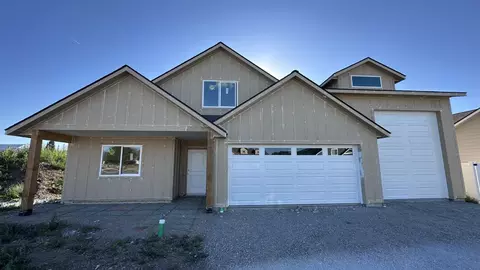 1617 N Garvin Ct, Spokane Valley, WA 99016