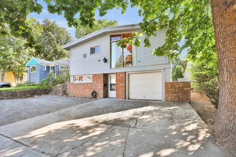 Exterior - 1104 E 29th Ave, Spokane, WA 99203 photo 11 of 12