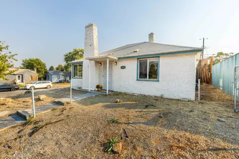 2430 E Longfellow Ave, Spokane, WA 99207 photo 6