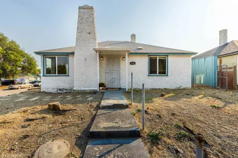 2430 E Longfellow Ave, Spokane, WA 99207 photo 2