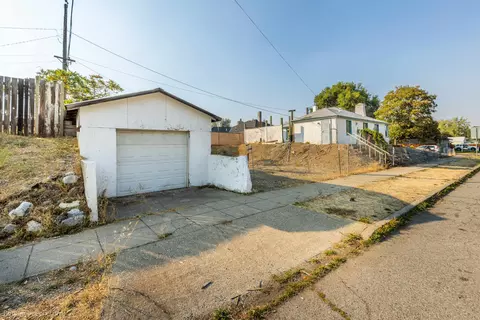 2430 E Longfellow Ave, Spokane, WA 99207 photo 15