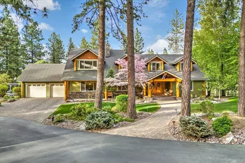 3222 S Conklin Rd, Greenacres, WA 99016