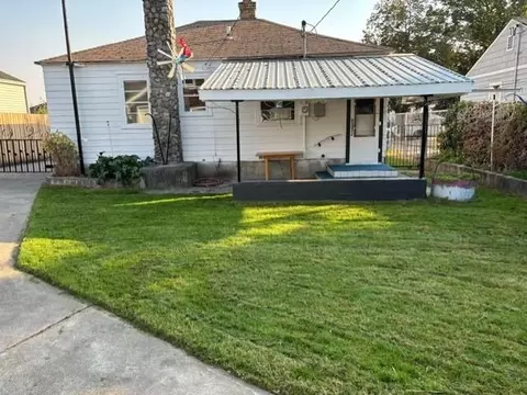 Exterior - 2127 E Heroy Ave, Spokane, WA 99207 photo 5 of 6